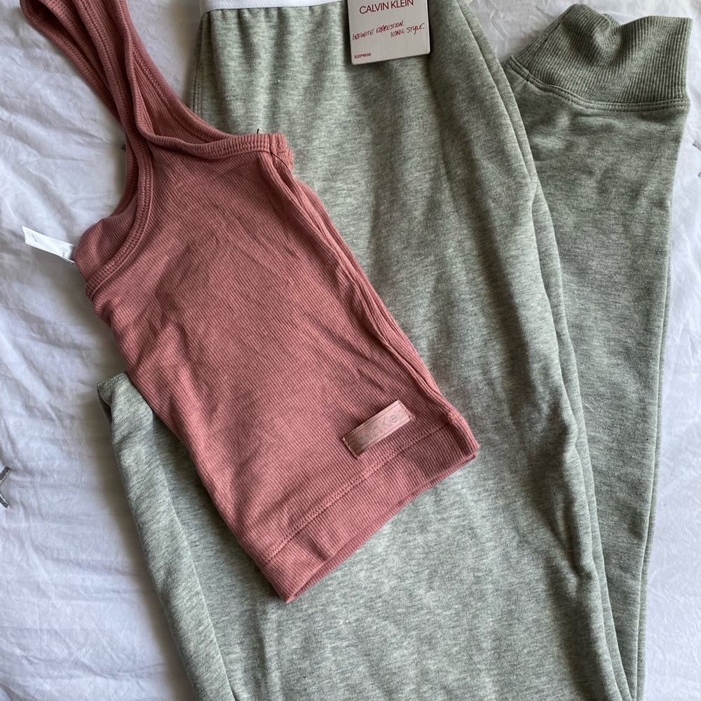 Calvin Klein Set Size Small